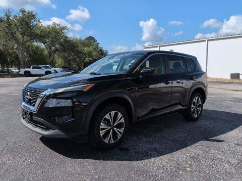 Certified 2023 Nissan Rogue SV AWD/4WD image 8