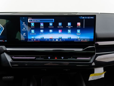 Certified 2024 BMW 530i xDrive w/ Convenience Package image 20