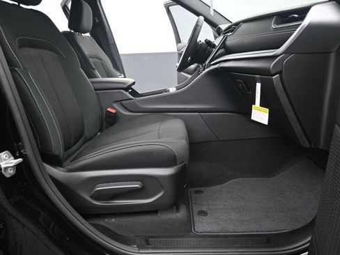 New 2025 Jeep Grand Cherokee L Laredo w/ Luxury Tech Group I image 20