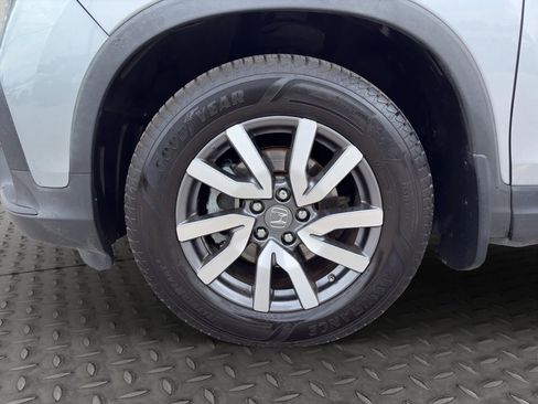 Used 2021 Honda Pilot EX image 31
