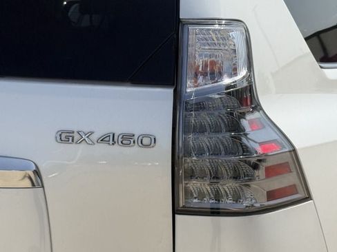 Used 2023 Lexus GX 460 Premium AWD/4WD image 6