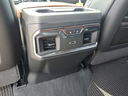 New 2026 GMC Sierra 1500 Denali Ultimate AWD/4WD image 17
