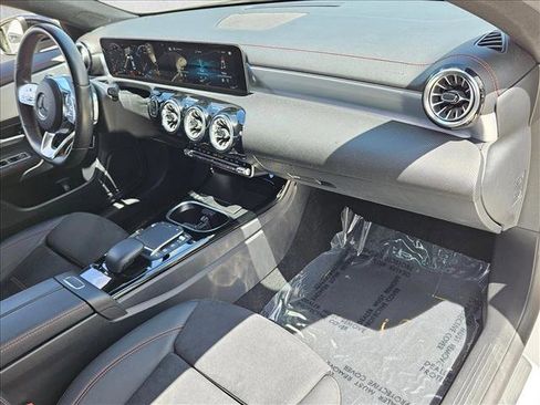 Used 2023 Mercedes-Benz CLA 250 image 20