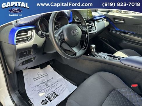 Used 2021 Toyota C-HR XLE FWD image 21