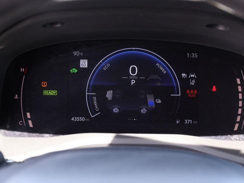 Used 2025 Toyota Camry LE w/ Convenience Package FWD image 13