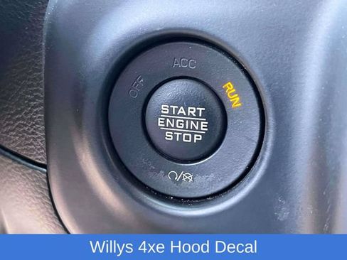 Used 2023 Jeep Wrangler Unlimited AWD/4WD image 36