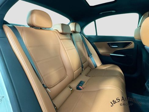 Used 2022 Mercedes-Benz C 300 Sedan w/ Exclusive Trim Package image 34