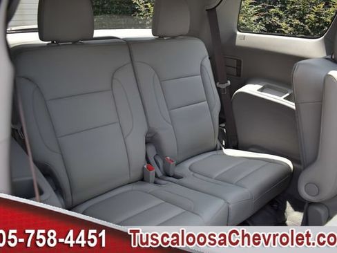 Used 2018 GMC Acadia SLT FWD image 28