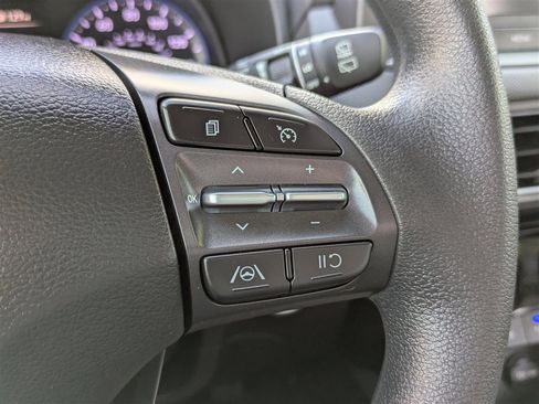 Used 2023 Hyundai Kona SEL image 25