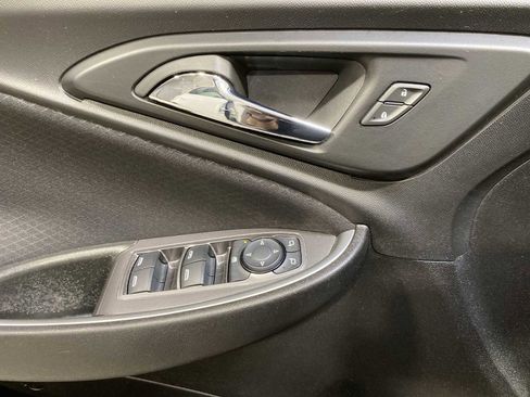 Used 2024 Chevrolet Malibu LT image 23