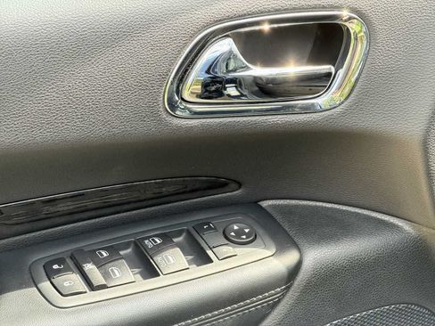 Used 2011 Dodge Durango Crew AWD/4WD image 14