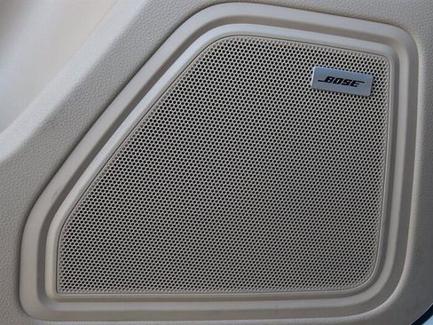 Used 2018 Porsche Macan S image 31