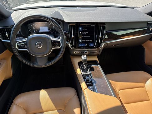 Used 2018 Volvo S90 T6 Momentum w/ Convenience Package AWD/4WD image 18