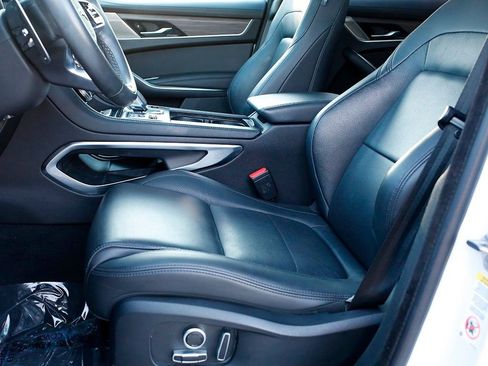 Used 2022 Jaguar F-PACE S image 28