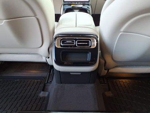 New 2026 Mercedes-Benz S 580 4MATIC Sedan image 26