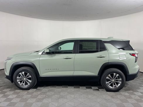 New 2026 Chevrolet Equinox LT w/ Convenience Package II AWD/4WD image 9