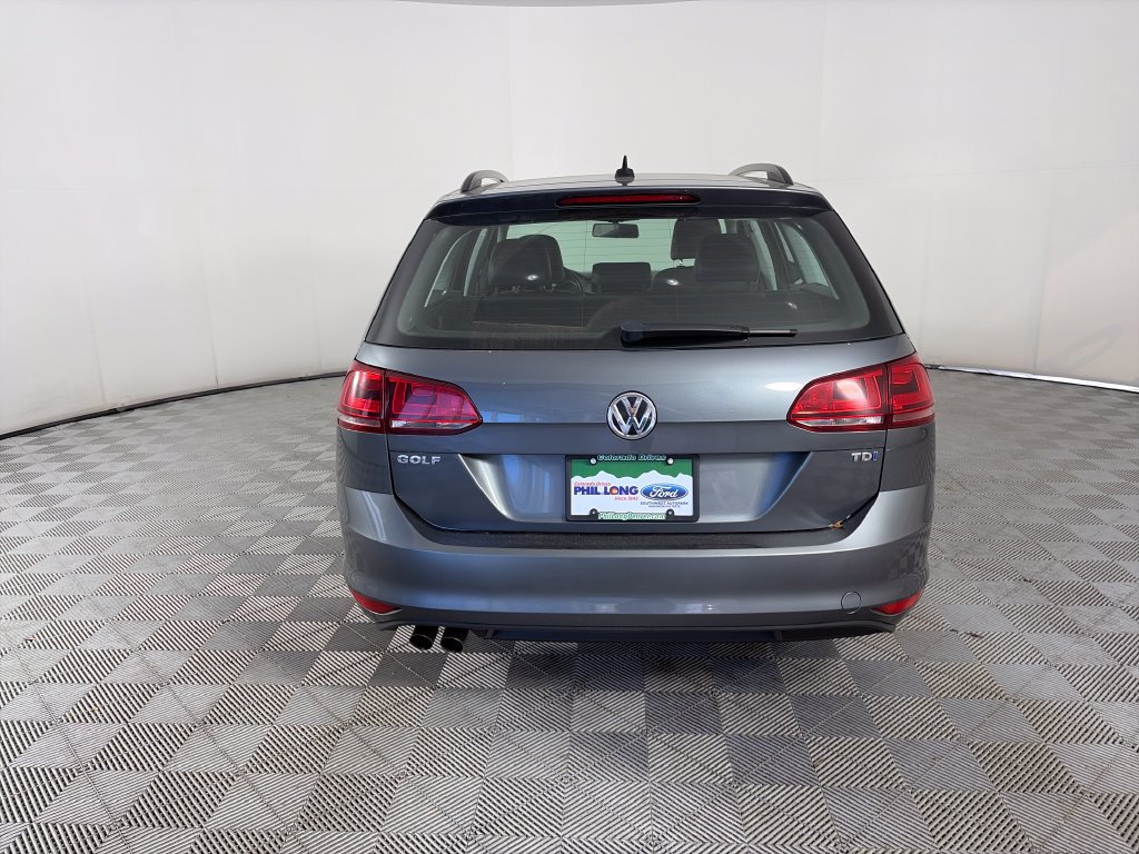 Used 2015 Volkswagen Golf TDI S FWD image 6