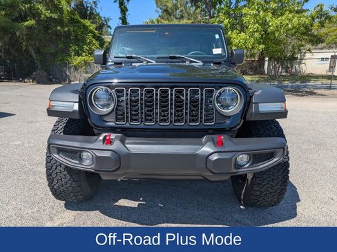 Used 2024 Jeep Wrangler Unlimited Rubicon w/ XTREMEE 35" Tire Package AWD/4WD image 11