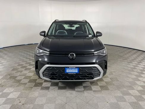 Used 2025 Volkswagen Taos S AWD/4WD image 25