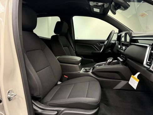 New 2026 GMC Canyon Elevation image 13