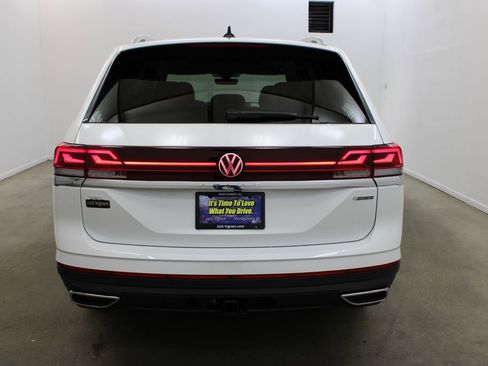 New 2026 Volkswagen Atlas SEL AWD/4WD image 4