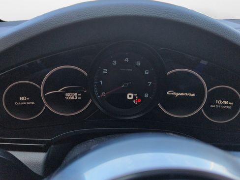 Used 2019 Porsche Cayenne image 11