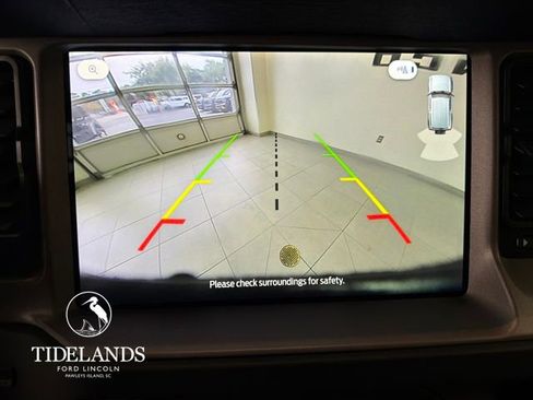 New 2025 Ford Bronco Outer Banks w/ Black Appearance Package image 24