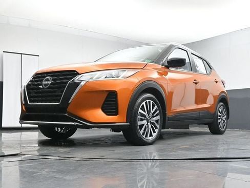 Used 2024 Nissan Kicks SV FWD image 27
