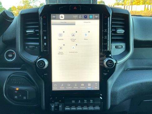New 2026 RAM 2500 Tradesman AWD/4WD image 25