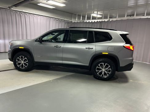 New 2026 GMC Acadia AT4 image 4