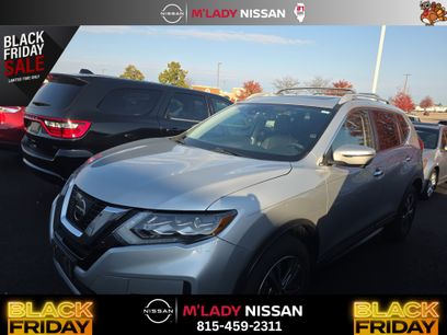 Used 2017 Nissan Rogue SL w/ SL Premium Package