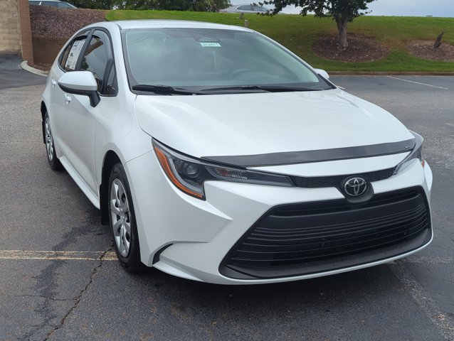 New 2027 Toyota Corolla LE FWD image 3