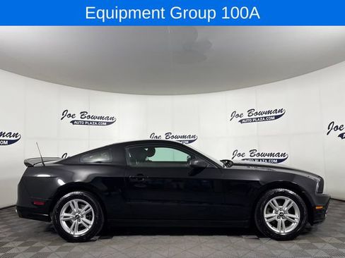 Used 2014 Ford Mustang Coupe image 5