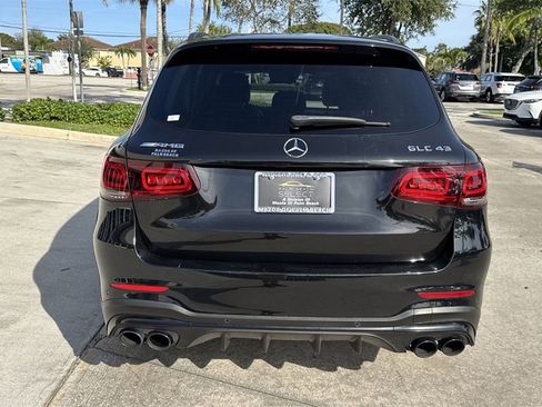 Used 2022 Mercedes-Benz GLC 43 AMG 4MATIC image 3