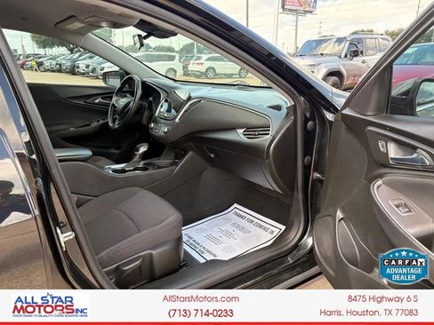 Used 2021 Chevrolet Malibu RS FWD image 12