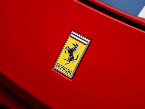 Used 2015 Ferrari 458 Speciale Coupe RWD image 34