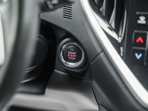 Used 2023 Subaru Ascent Limited image 24