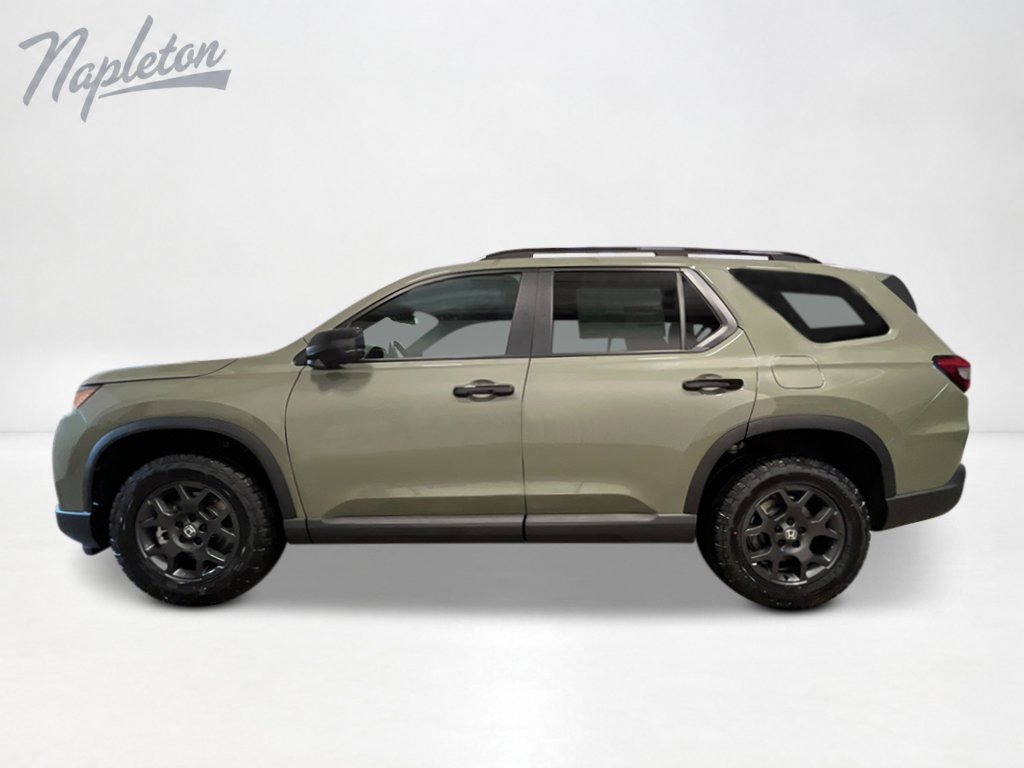 New 2026 Honda Pilot TrailSport image 2