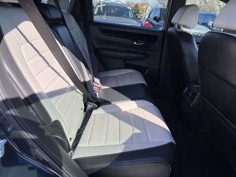 Used 2025 Honda CR-V Sport Touring image 7