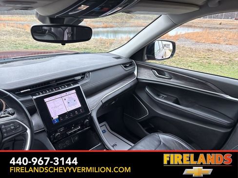 Used 2021 Jeep Grand Cherokee L Limited image 47