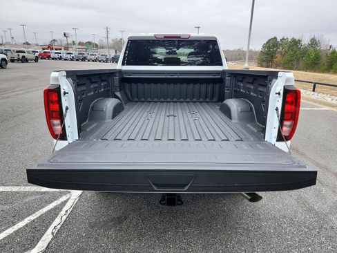 New 2026 GMC Sierra 2500 Pro image 6