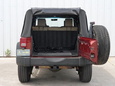 Used 2008 Jeep Wrangler X image 9