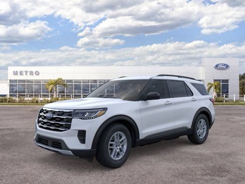 New 2026 Ford Explorer Active RWD image 1