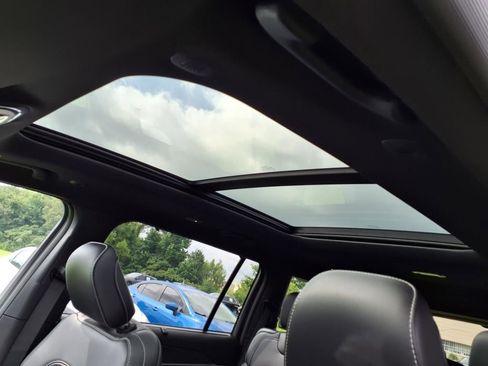 New 2025 Jeep Grand Cherokee L Limited w/ Luxury Tech Group II image 6