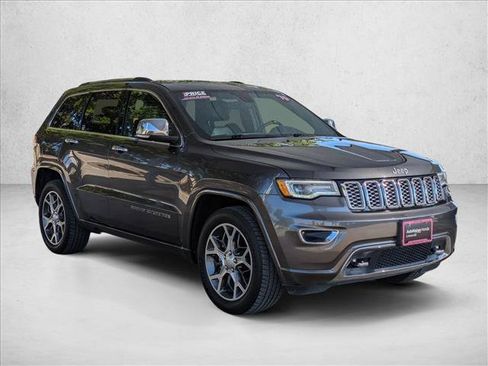 Used 2019 Jeep Grand Cherokee Overland w/ Interior Metal Package RWD image 3