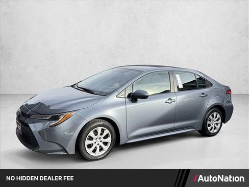Used 2024 Toyota Corolla LE FWD image 1