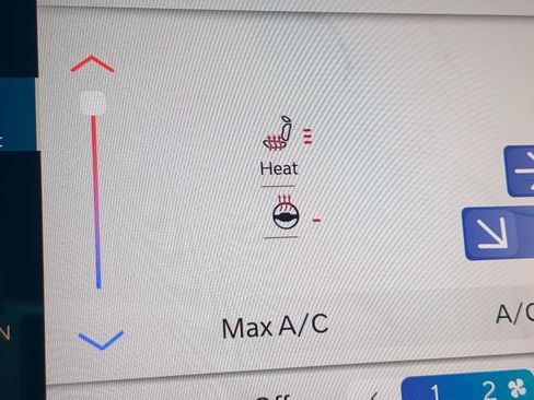 New 2026 Jeep Grand Cherokee Altitude image 22