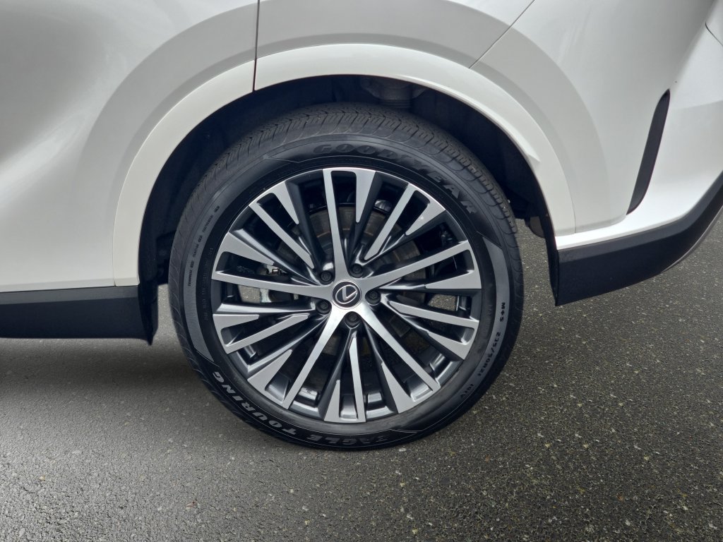 Used 2024 Lexus RX 350 w/ Technology Package AWD/4WD image 37
