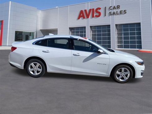 Used 2024 Chevrolet Malibu LT image 5