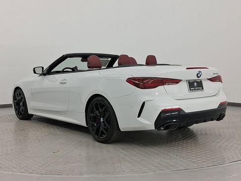 Certified 2025 BMW M440i Convertible w/ Premium Package image 3